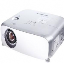 松下(Panasonic)   PT-BZ480C  投影仪 